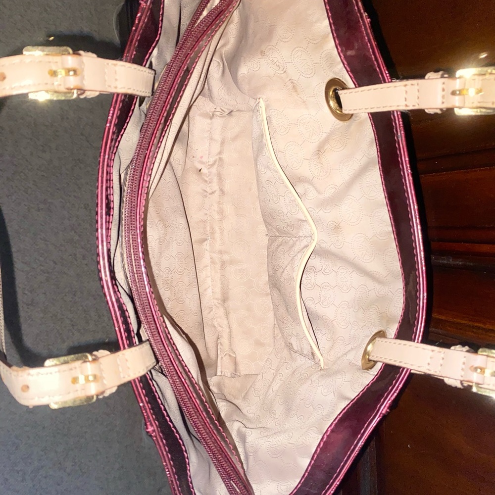 Michael Kors Bundle! Tote, Satchel, Clutch, Walle… - image 3